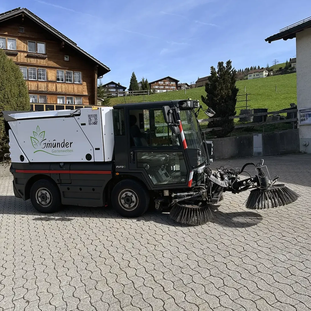 Einfahrten & Sitzplätze